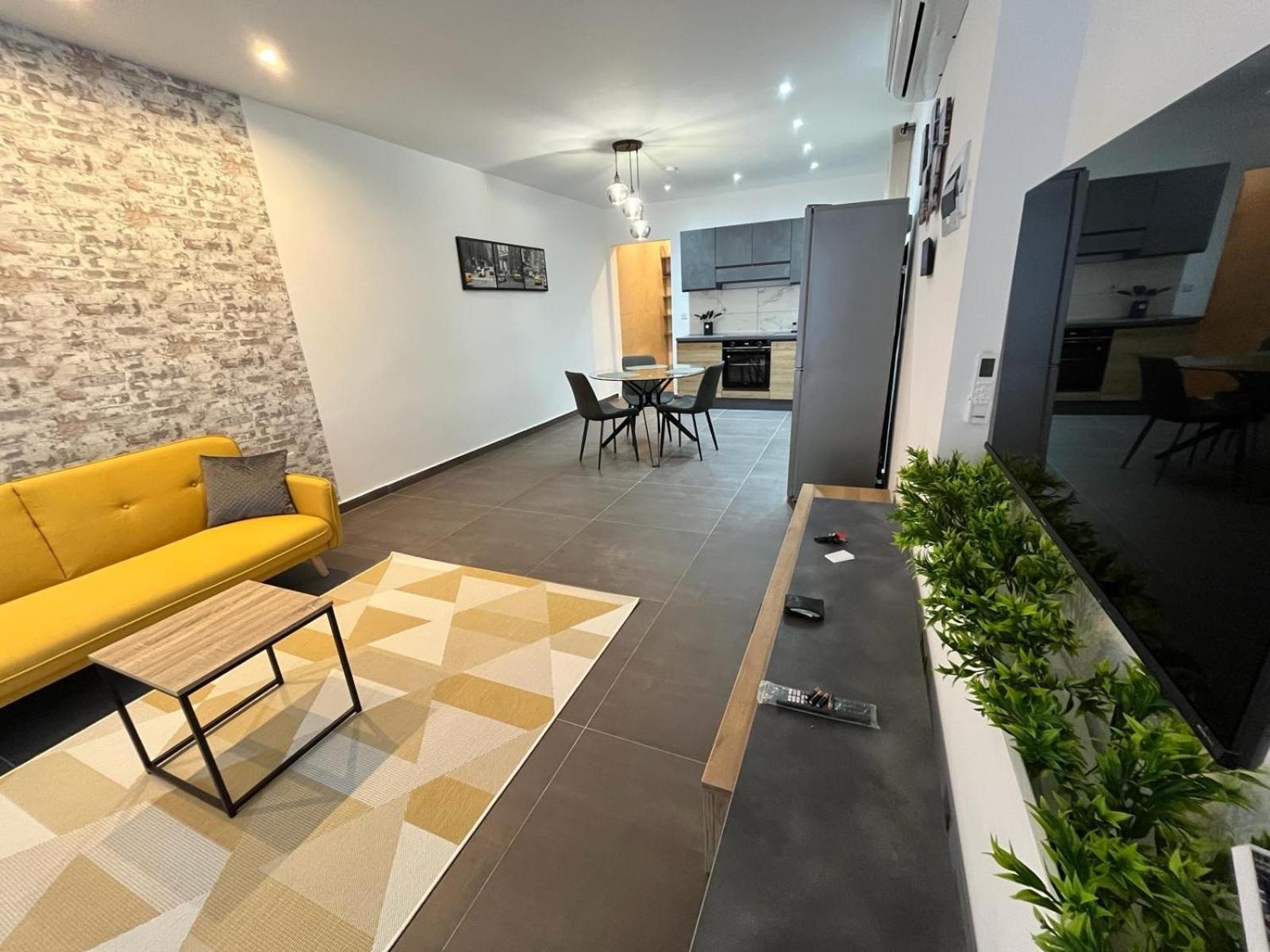 Penthouse St Paul'S Bay Lejlighed San Pawl il-Baħar Eksteriør billede
