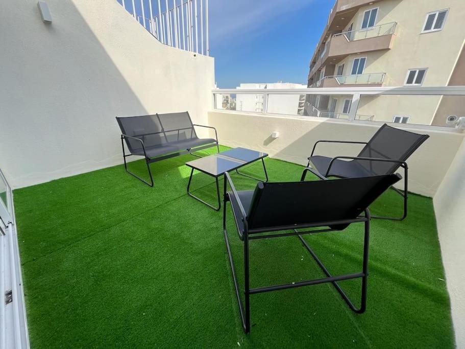 Penthouse St Paul'S Bay Lejlighed San Pawl il-Baħar Eksteriør billede